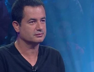 20χρονη καλλονή «έκλεψε» την καρδιά του Τούρκου παραγωγού Ατζούν Ιλιτζαλί (φώτο)